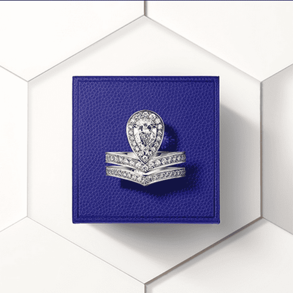 مجوهرات شوميه في السعودية: دليل الشراء 2025+ أحدث تصاميم تاج العرائس والأناقة الملكية