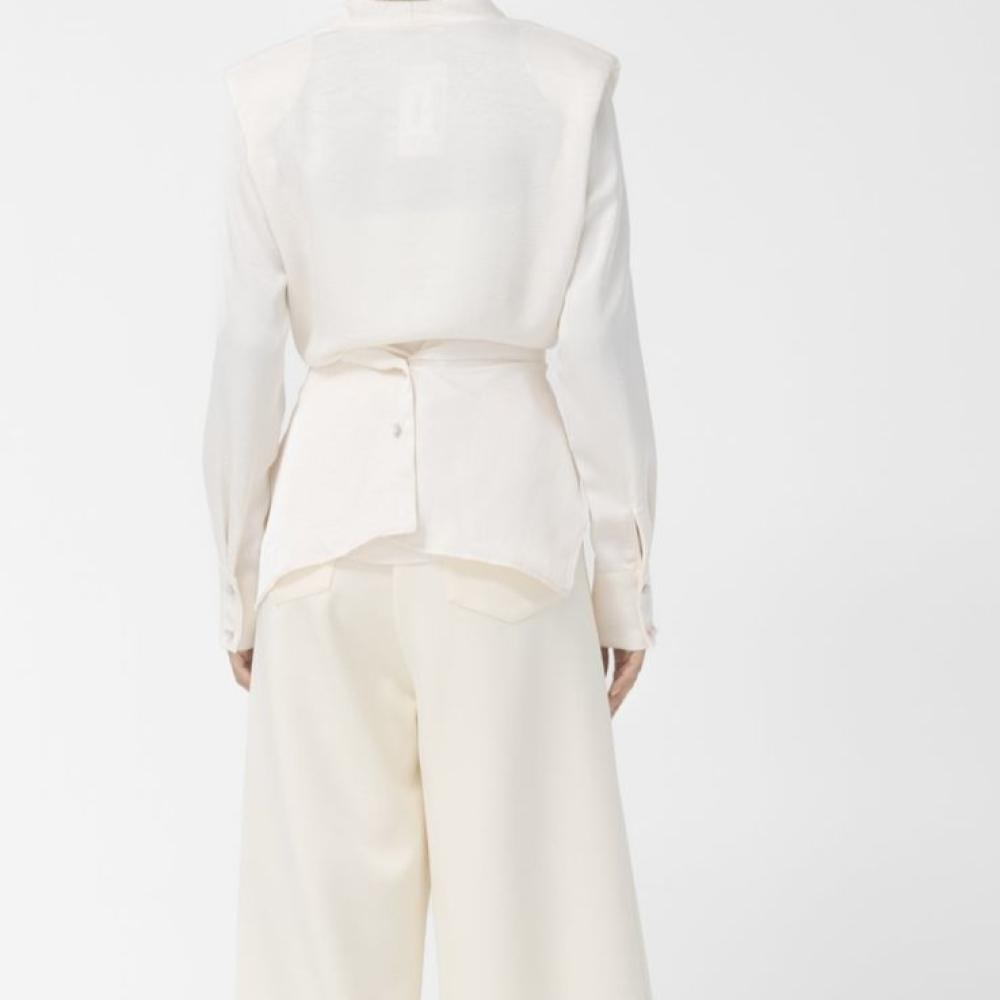 WOMEN TOP