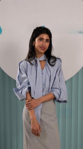 WOMEN TOP