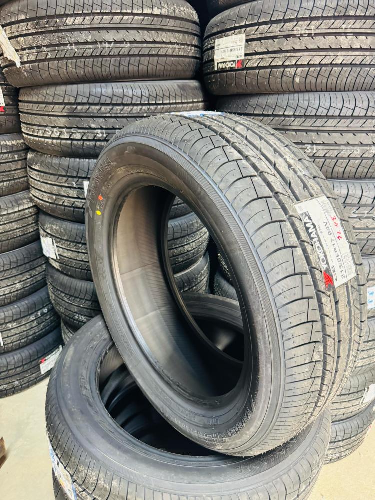 كفرات يوكوهاما ياباتي مقاس 215/55/17