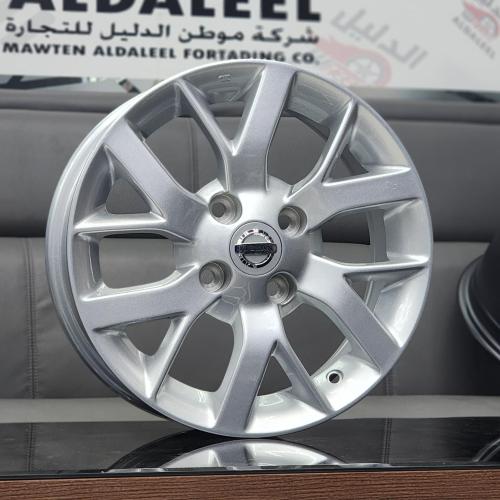 جنوط نيسان صني 2023 فضي مقاس 15 و 14