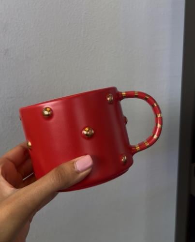 مق ستاربكس احمر منقط