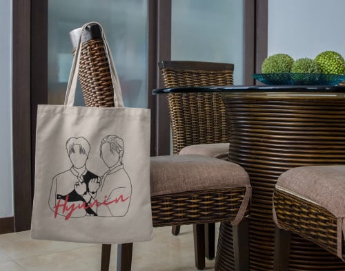 Stray kids Tote Bag (hyunin)- (هيونان ) حقيبة سترا...