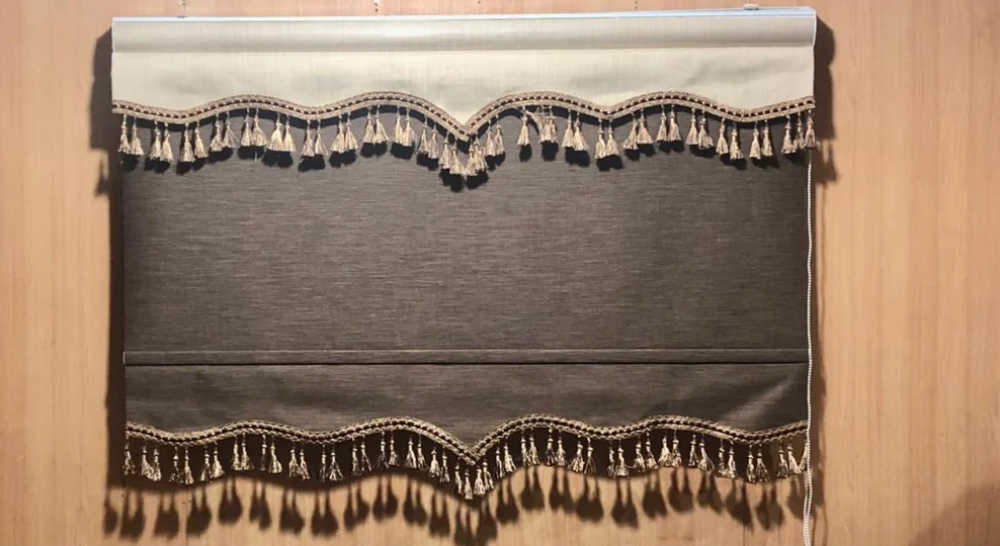 كل ما يجب أن تعرفه عن ستائر رول بكلفة: مزاياها، أنواعها وكيفية اختيارها