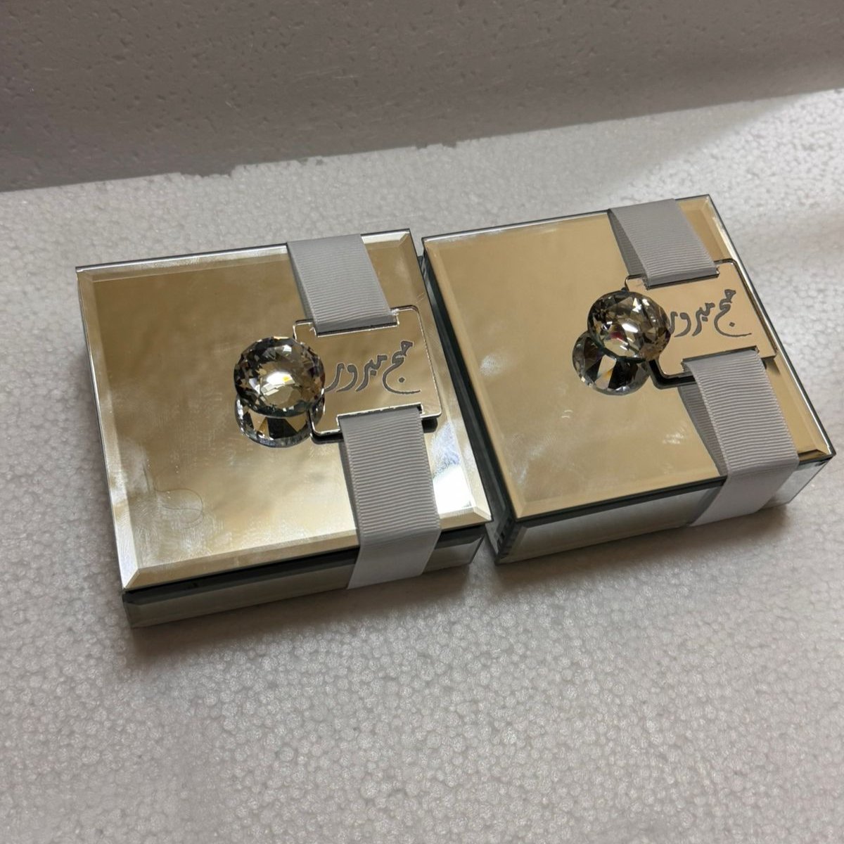 علب مجوهرات مرايه