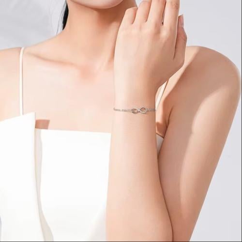 اسوارة ( infinity )