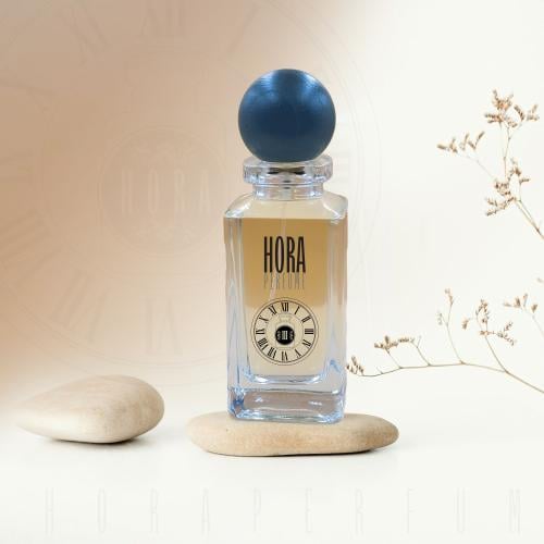 عطر Tres3 مناسب للجنسين