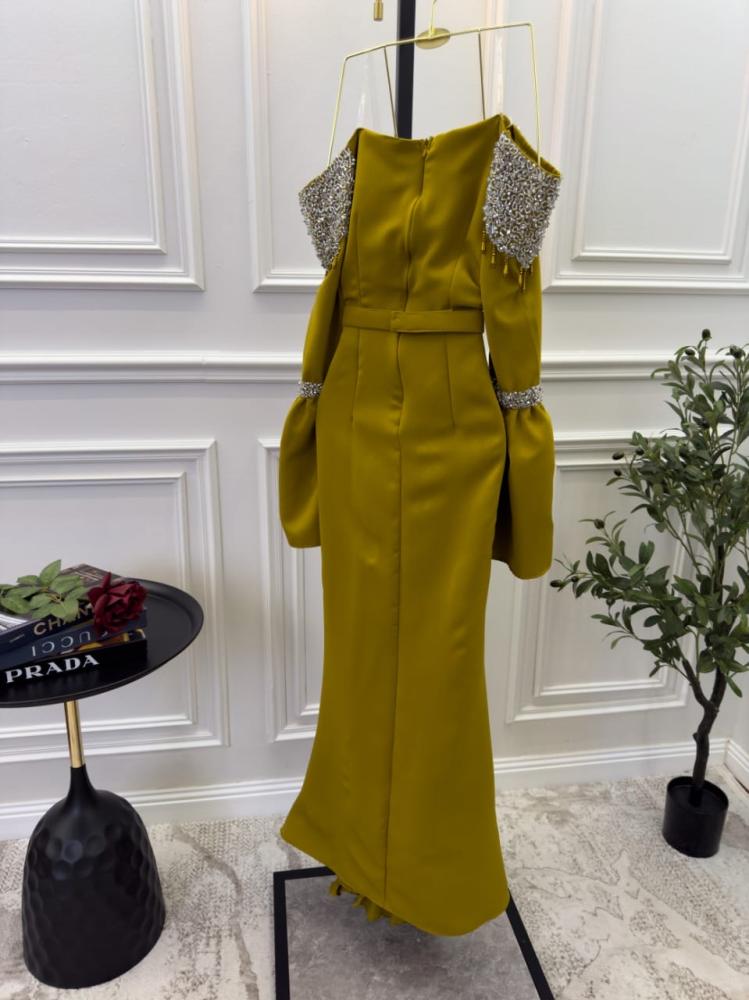 فستان سهرة فخم تفته سترتش +بيلسيه + تطريز شك يدوي