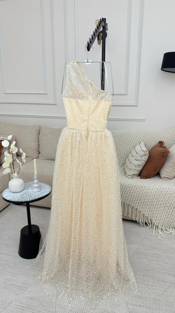 فستان سهرة فخم خامة كردانه بطانه تفته