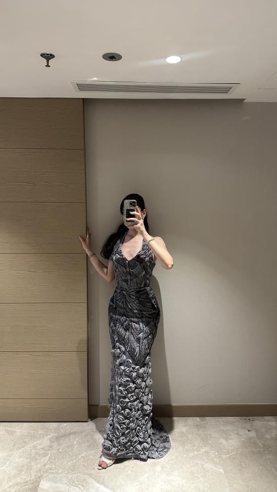 فستان سهره مطرز انييق