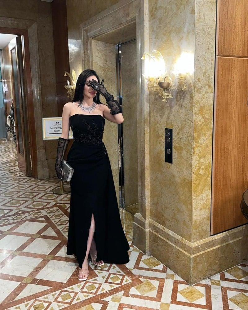 فستان خامه كريب تطريز انيق