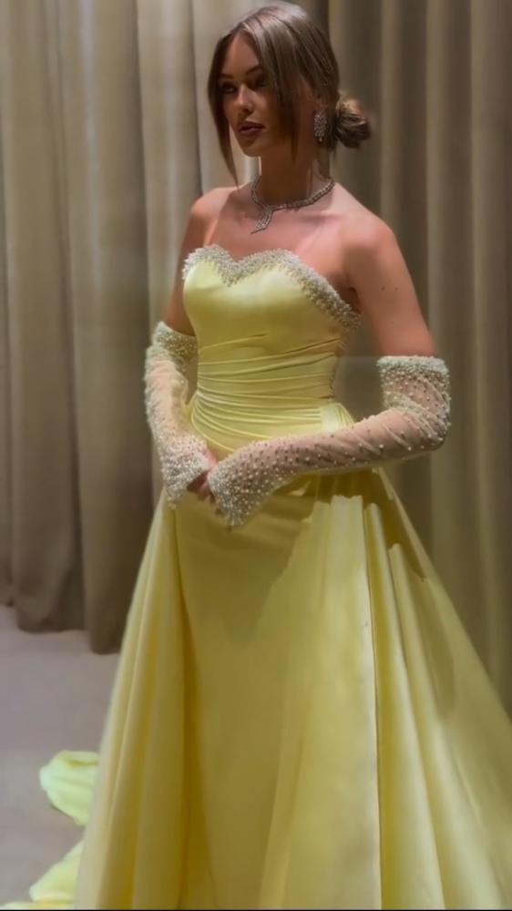 فستان جميل تفتة  تطريز يدوي انيق