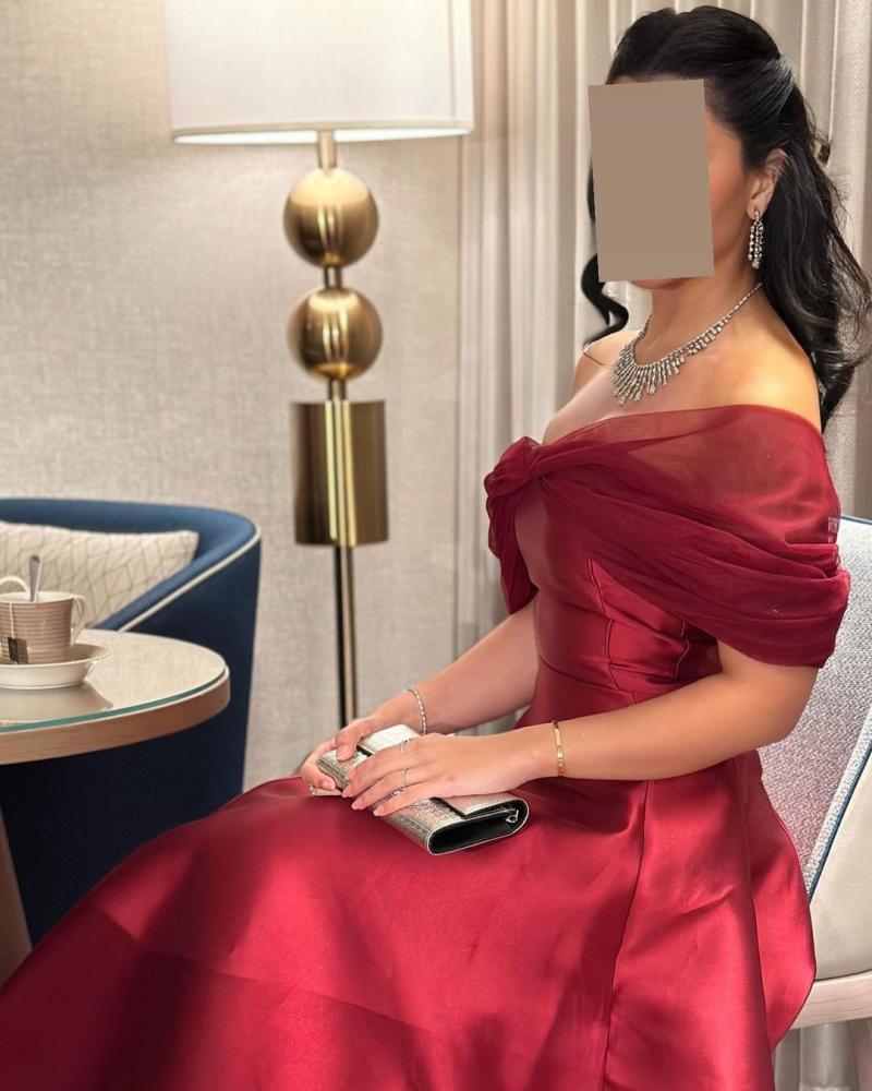 فستان سهرة جميل خامه ميكادو أكمام تل كوري