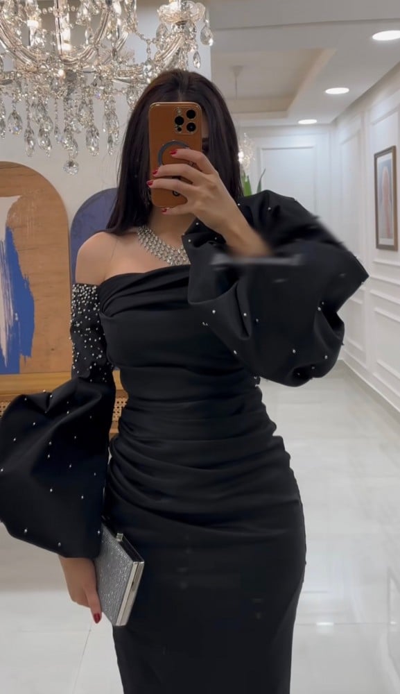 فستان شانتون اناقه الاكمام المنفوشه مرصع بالخرز الاصلي