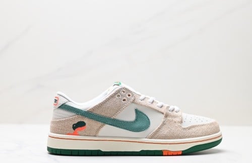 Nike SB Dunk Low