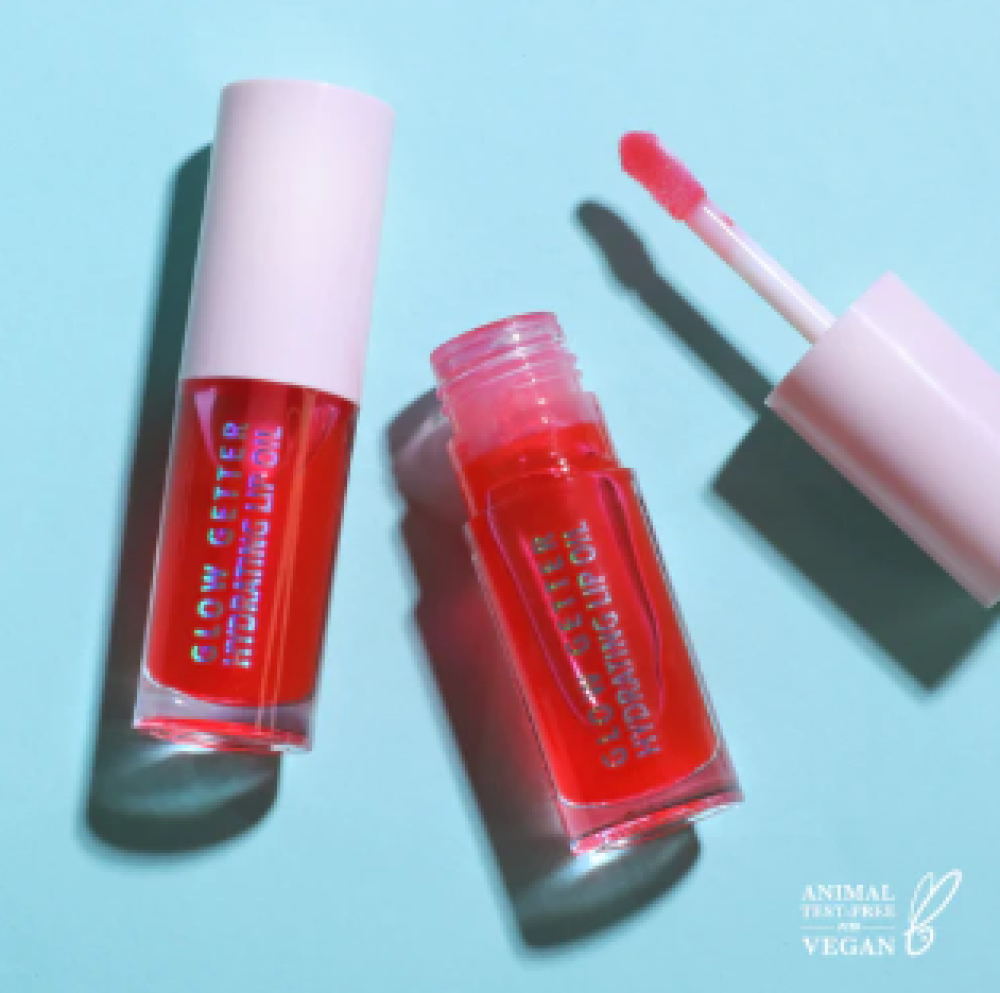 مويرا MOIRA مرطب وملمع شفاه رقم 008 JUICY RED