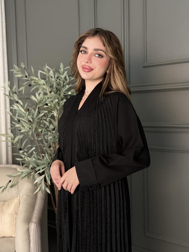 عباية فاخرة جاكار بكسرات مع كريب