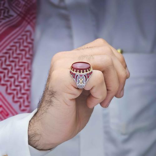 خاتم ملكي مرصع عقيق يماني رماني