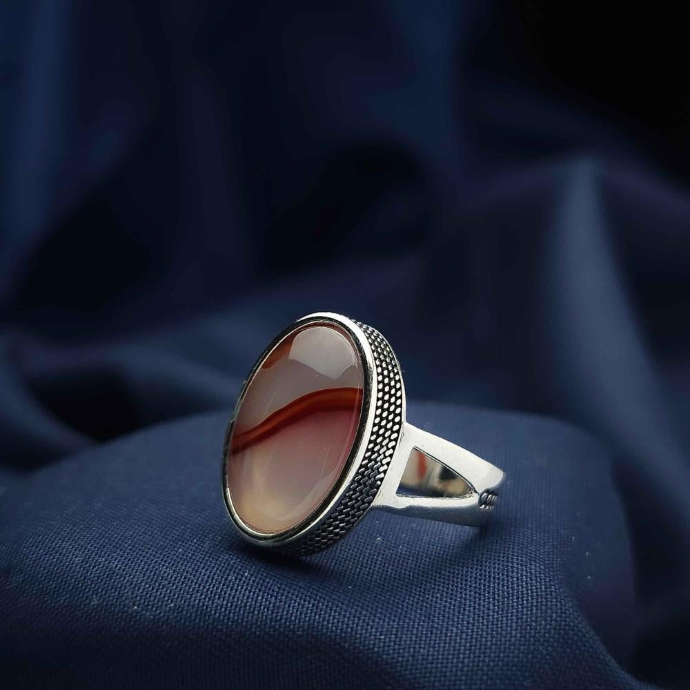 خاتم ملكي عقيق يماني مزهر