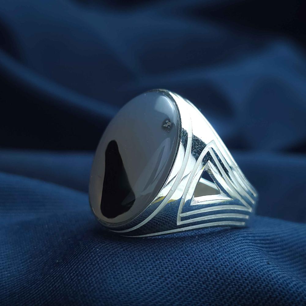 خاتم فضة عقيق يماني مزهر