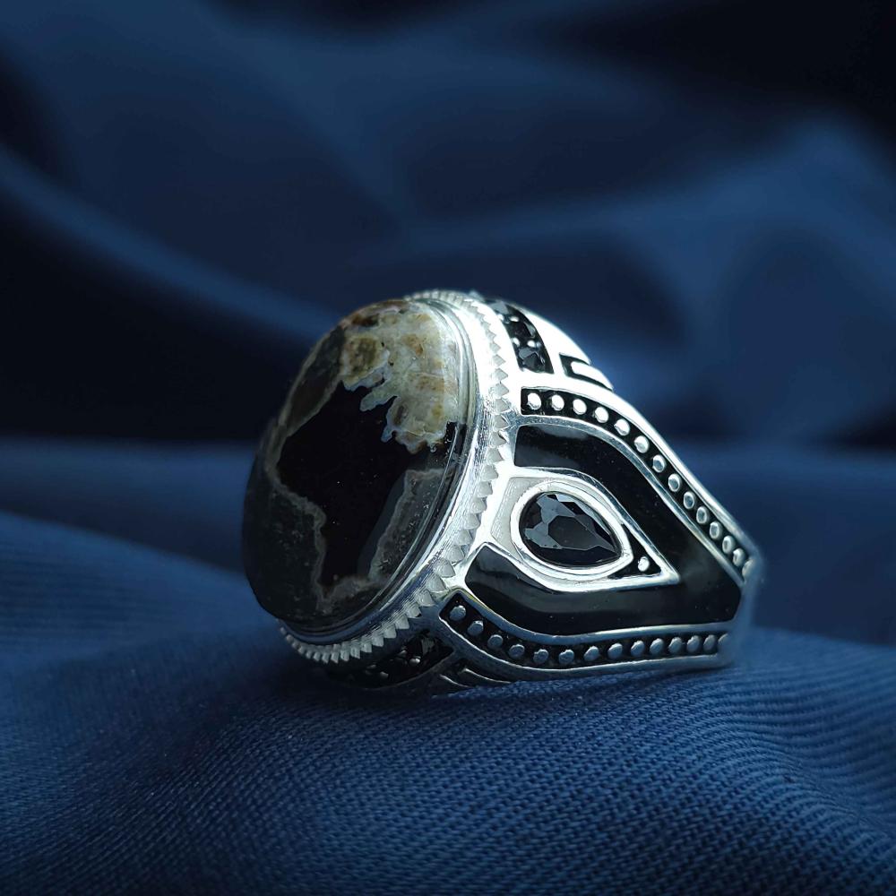 خاتم فضة عقيق يماني خرايطي