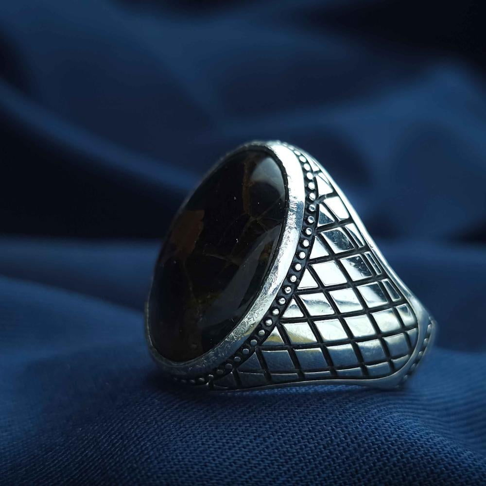 خاتم فضة عقيق يماني جزع