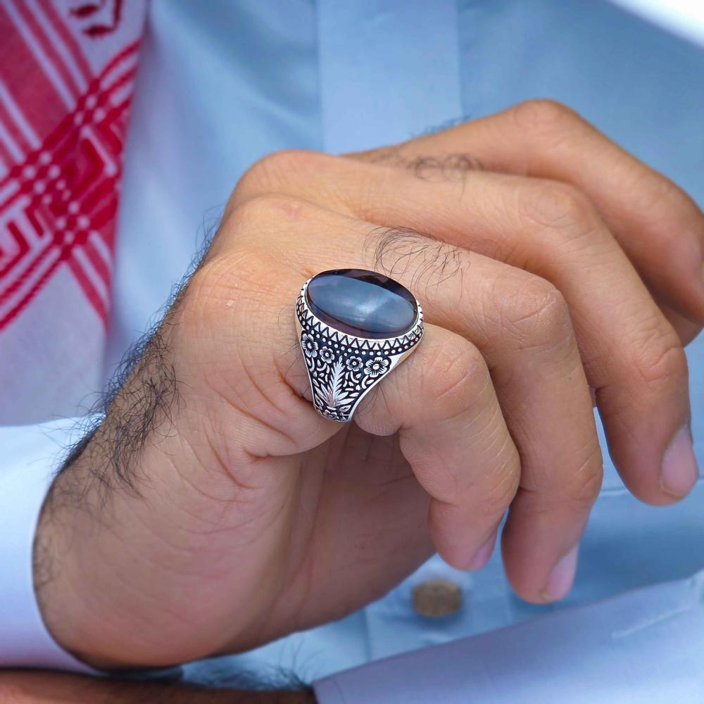 خاتم فضة عقيق يماني مزهر مصور