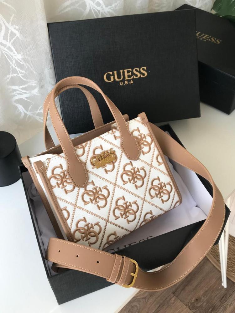 شنطة جيس شامل