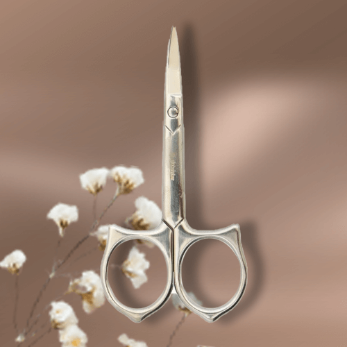 أدوات الرموش والحواجب