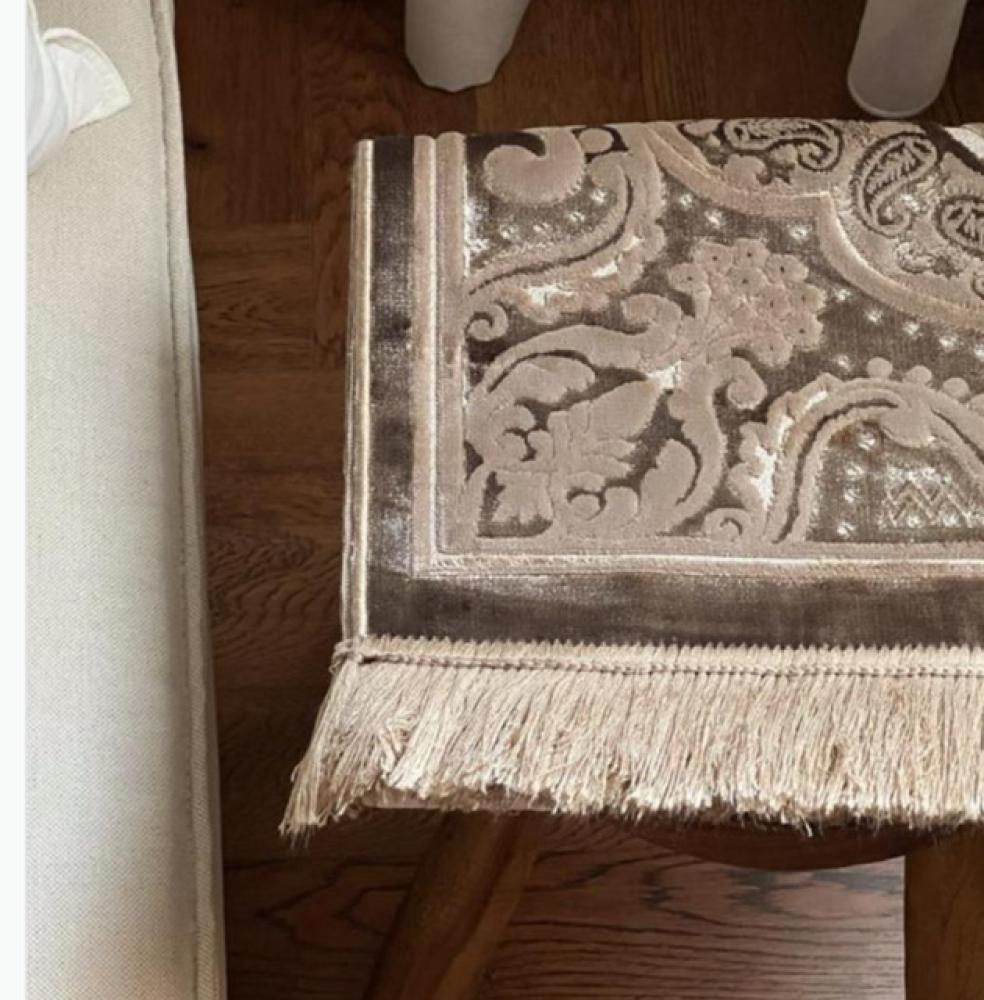 سجادة تركي مخمل حرير