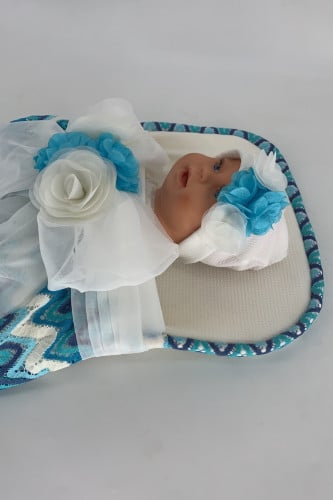 شيالة خش مع كوفية للبيبي تصميم بنت نور