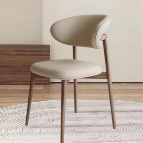 كرسي طعام خشب مع مقعد وظهر جلد بيج GWD1590BEIGE