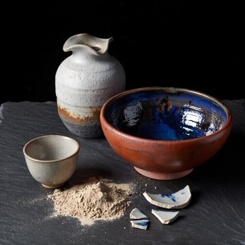 القطع الخزفية