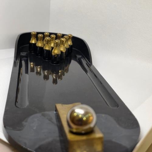 طاولة بولينج
