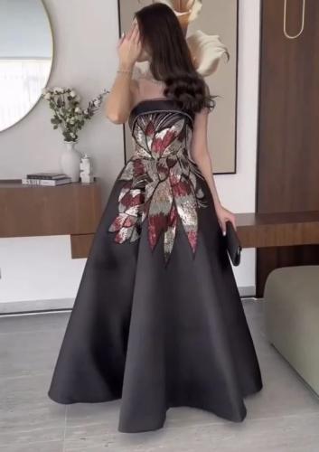 فستان سهرة فاخر بتطريز لامع