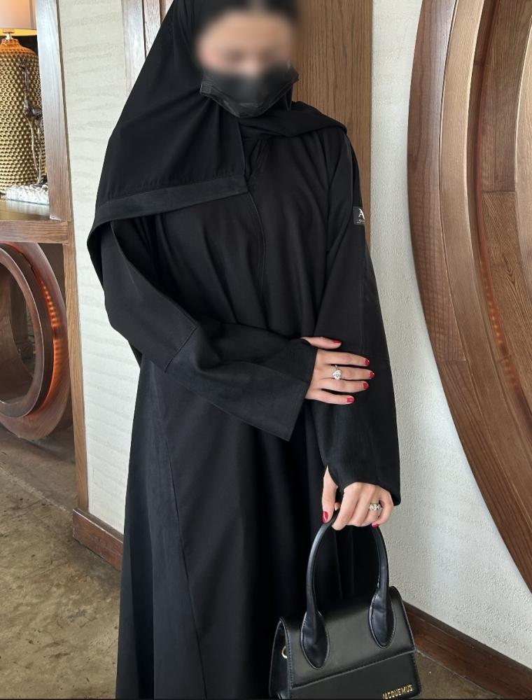 عباية سراب .