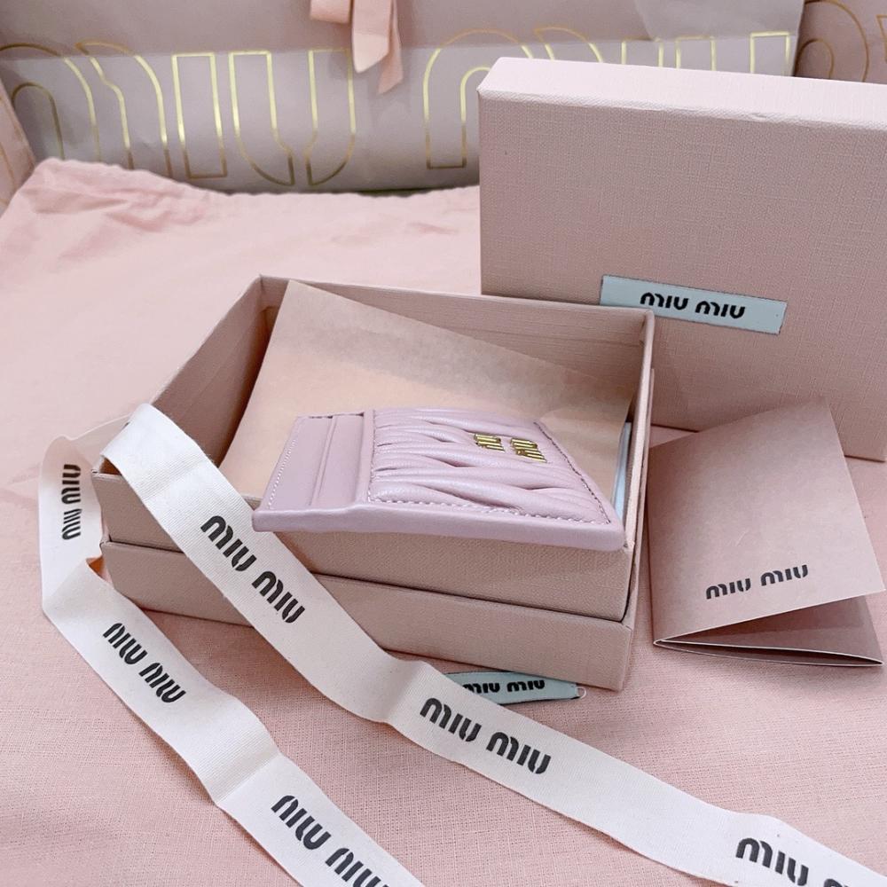 Miumiu cardholder