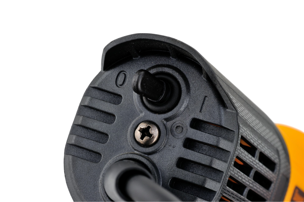 صاروخ 4.5" 900 واط DAWOUR-D928