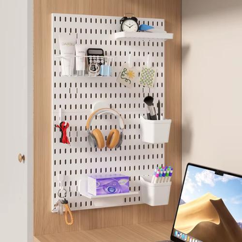 لوحة Pegboard لتنظيم الإكسسوارات والألعاب