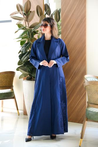 عباية كريب مع دانتيل بقصة بليزر