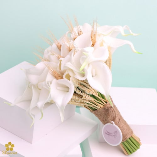مسكة عروس ورد صناعي M1213