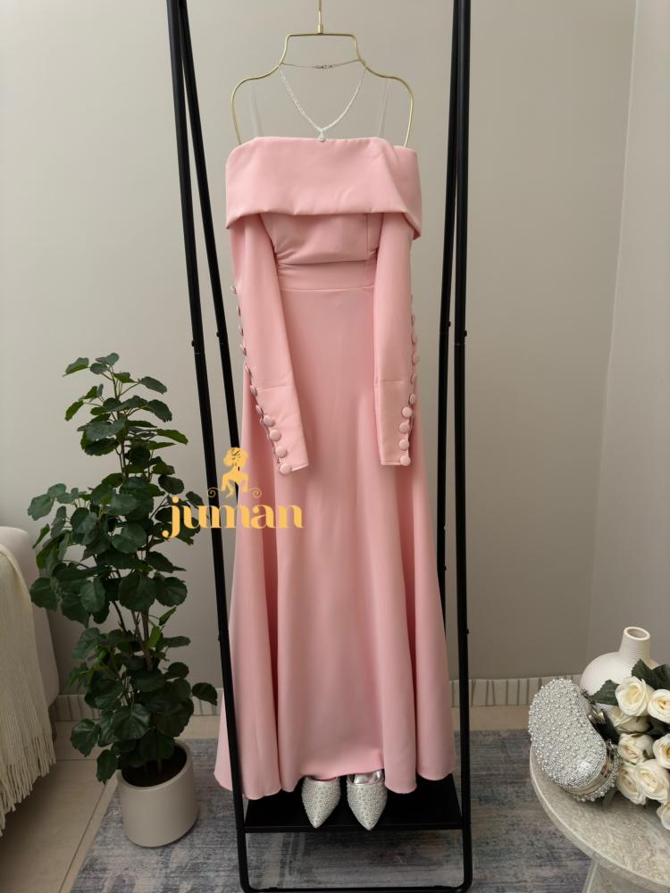 فستان وردي طويل