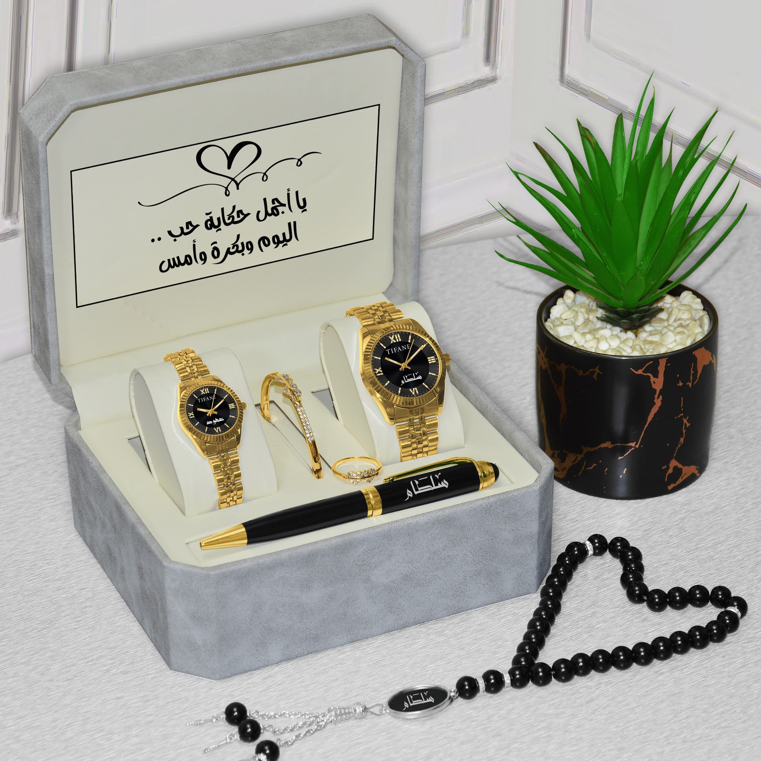 طقم رجالي ونسائي مميز – هدية فاخرة تجمع بين الأناقة والرُقي🎁