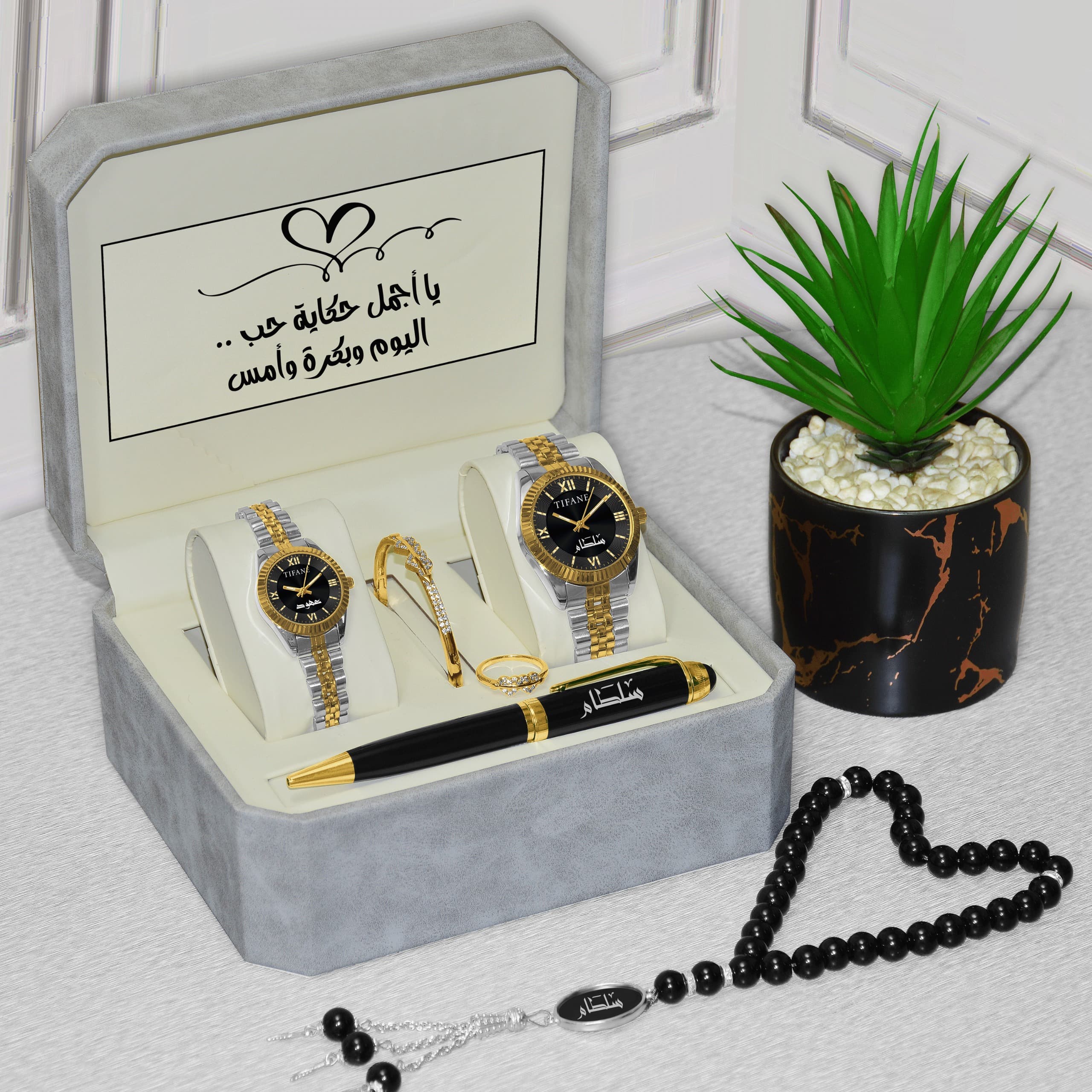 طقم رجالي ونسائي مميز – هدية فاخرة تجمع بين الأناقة والرُقي🎁