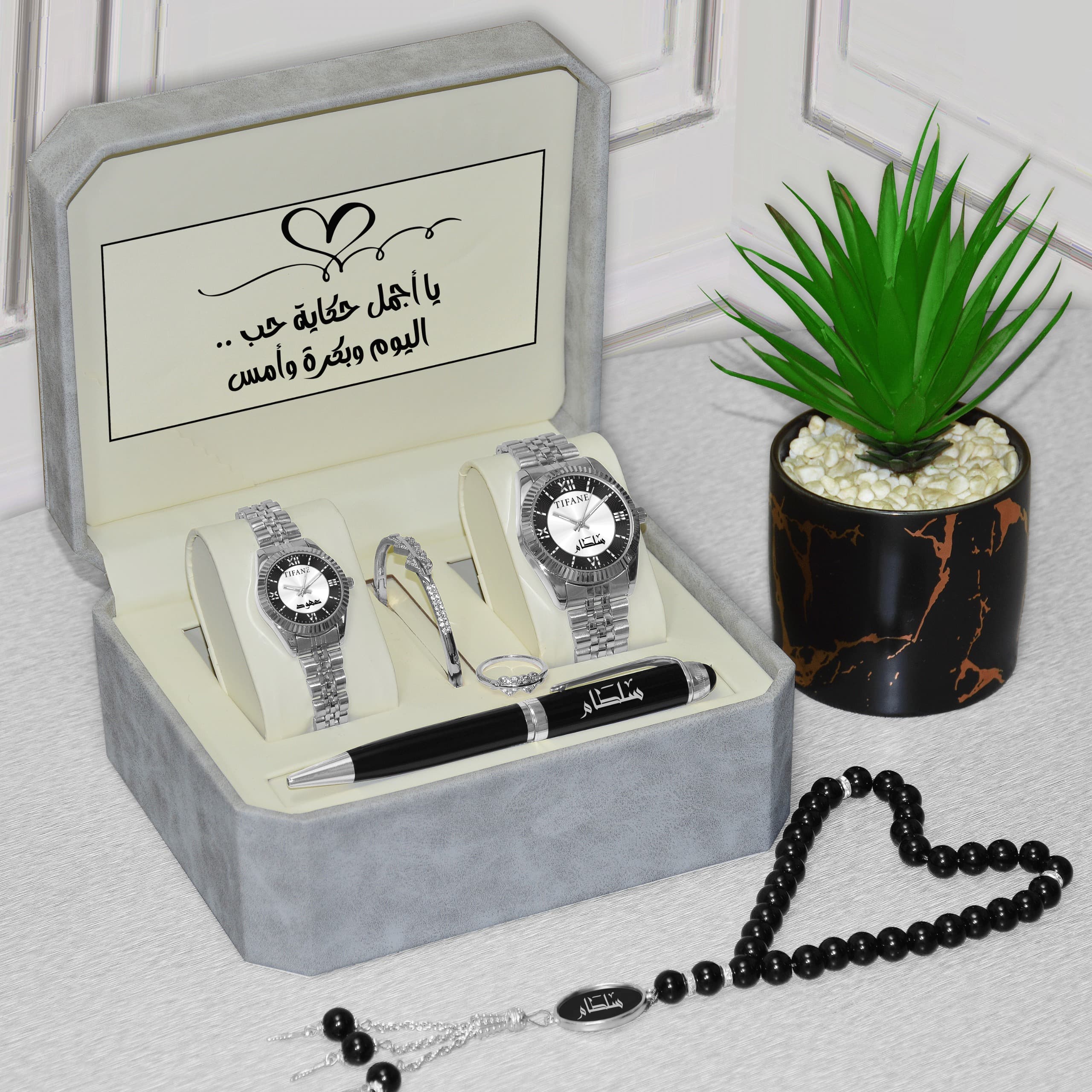 طقم رجالي ونسائي مميز – هدية فاخرة تجمع بين الأناقة والرُقي🎁