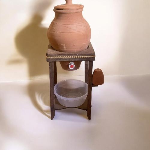 بكج زير المدينة بقاعدة خشبية