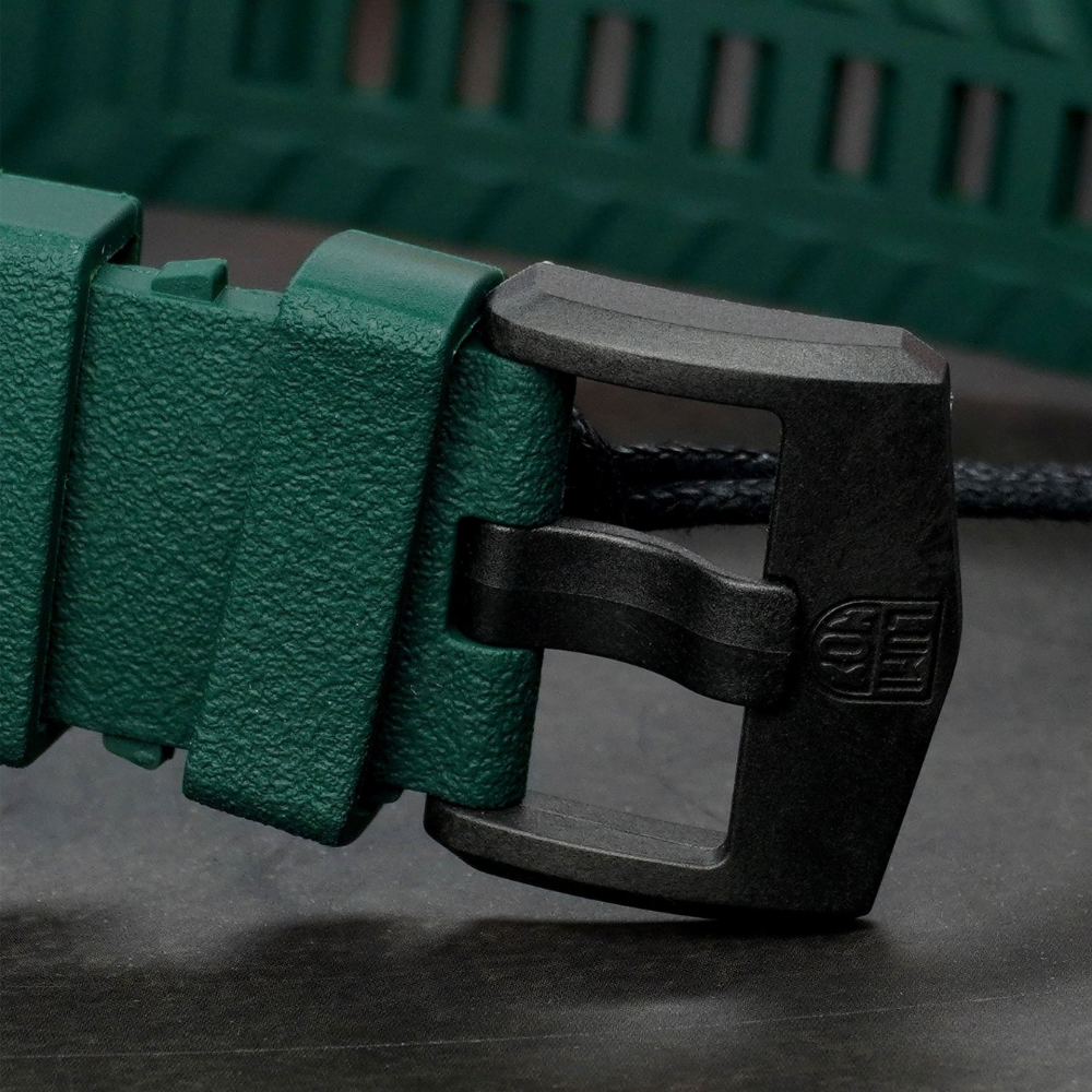 ساعة لوميناكس بير غريلز كوارتز الرجالية - XB.3735