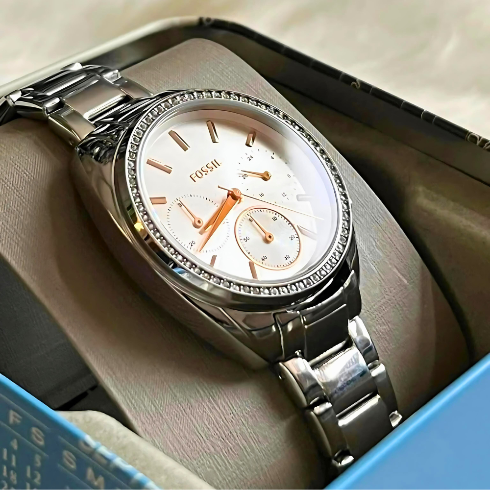 ساعة فوسيل ڤيل كوارتز نسائية – BQ3657