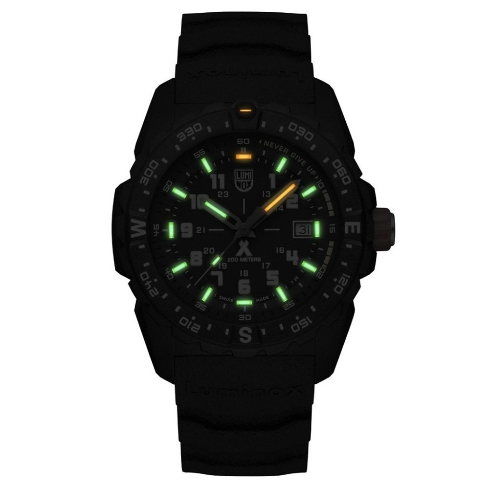 ساعة لوميناكس بير غريلز كوارتز الرجالية - XB.3735