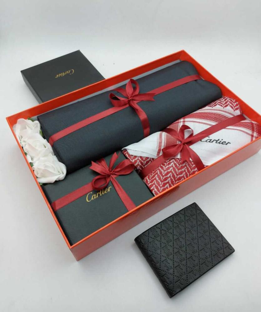 افكار هدايا شتويه رجالية ماركة كارتير